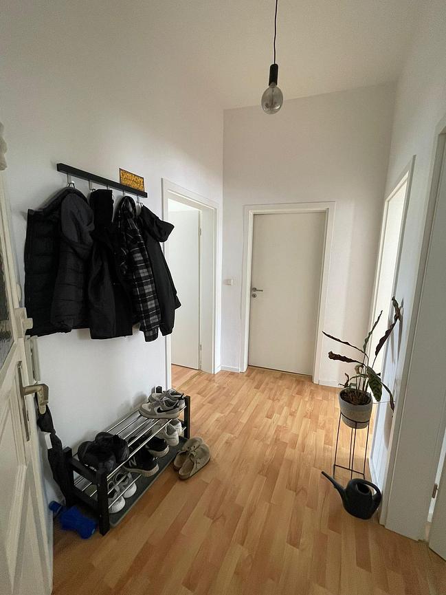 Bild 5 Helles WG-Zimmer im Leipziger Osten