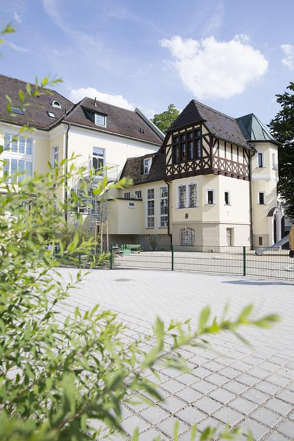 Bild 1 Neues Mitglied für unser Kindergartenteam in München Bogenhausen gesucht