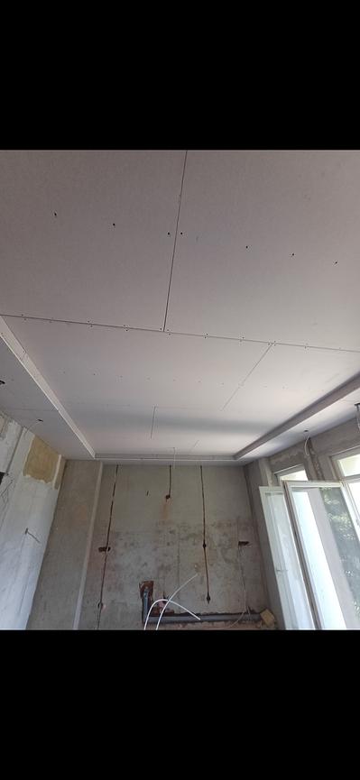 Bild 2 Trockenbau spachteln bodenleger