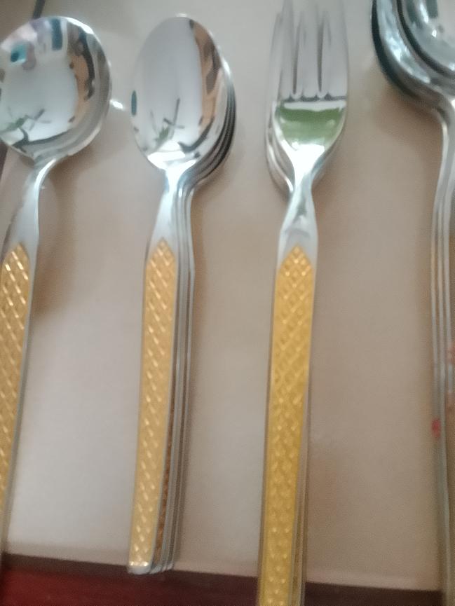 Bild 2 Vergoldetes Besteck  40 Euro