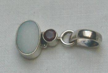 Bild 4 Edelsteinanhänger, 925 silber mit gefassten Opal und Granat