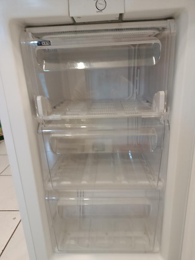 Bild 2 Gefrierschrank klein