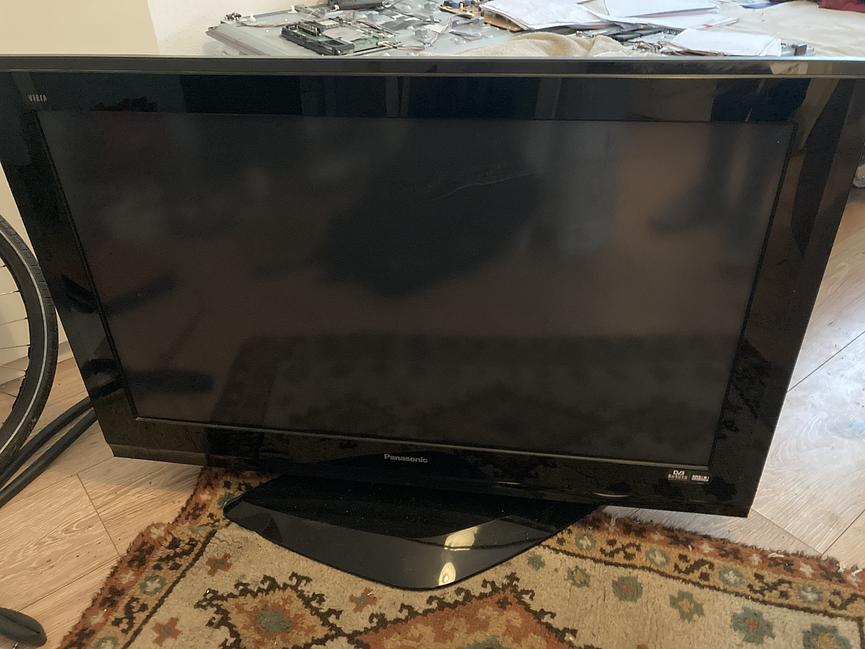 Bild 1 Panasonic Tv zu verschenken