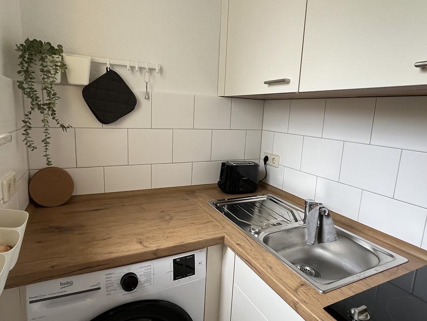 Bild 3 Vollmöblierte 1-Zimmer-Wohnung mit Balkon in Leipzig-Connewitz
