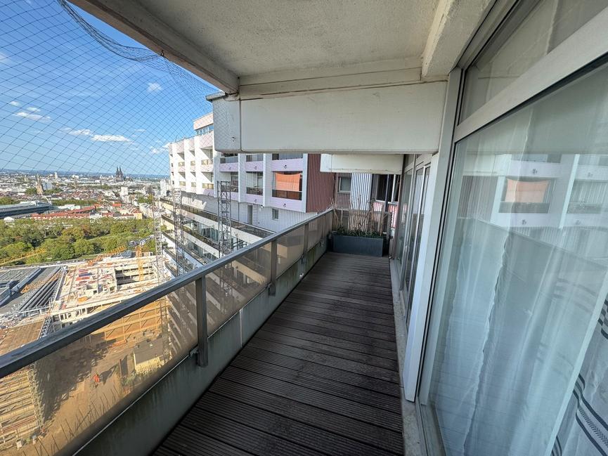 Bild 20 Möblierte Wohnung im Kölner Unicenter mit Domblick (27. Etage)