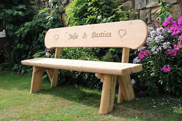 Bild 1 Gartenbank aus Holz mit Gravur. Hochzeitsgeschenk. Rentners Geschenk.