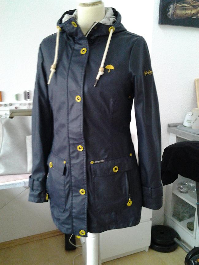 Bild 1 Schmuddelwedda Damen Regenjacke/ Gr. S/ blau/ 28 Euro