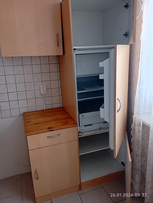 Bild 2 Küchenzeile mit Einbaugeräte Preis 40 Euro