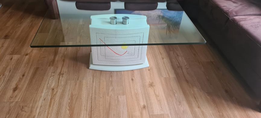 Bild 2 Couch-Designer-Tisch