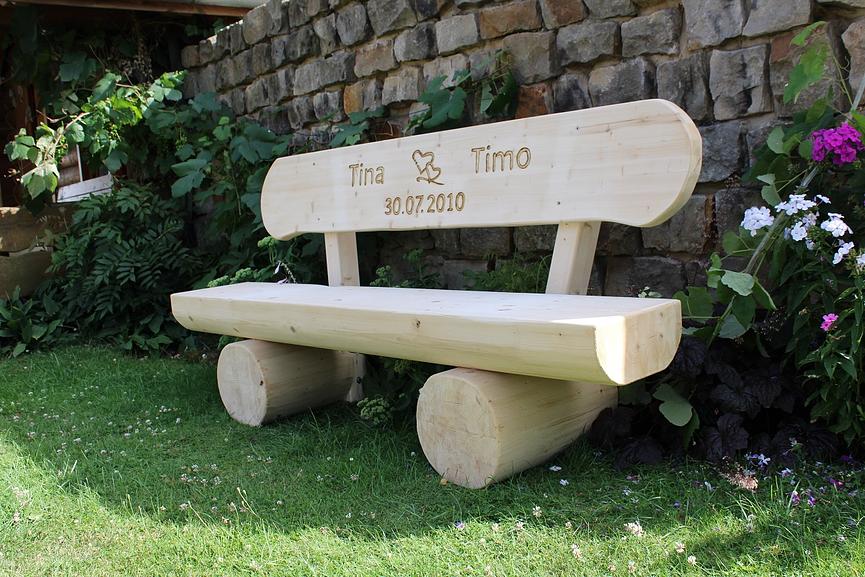 Bild 8 Gartenbank aus Leimholz. Holzbank.