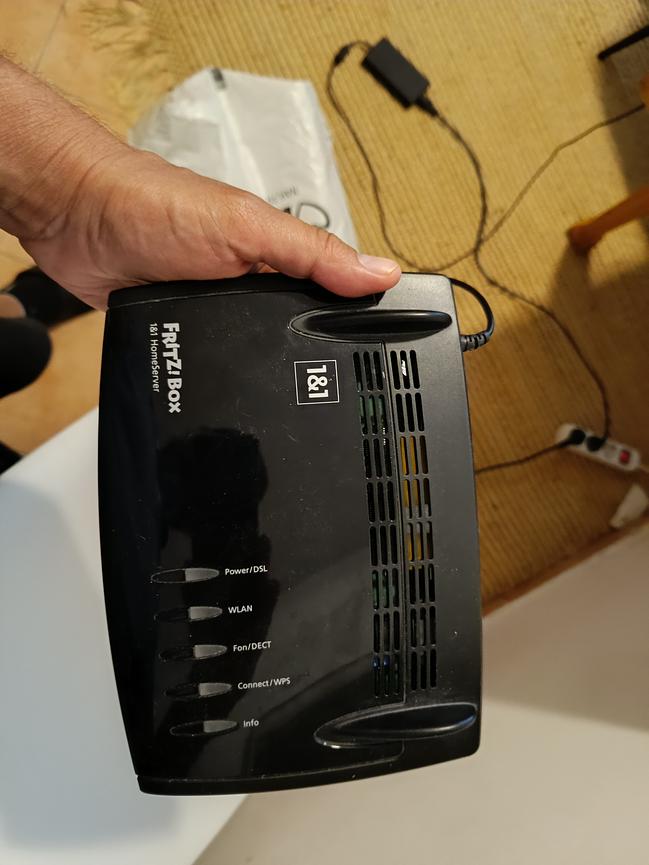 Bild 1 Fritzbox 7520 DSL Modem