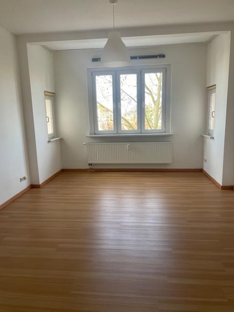 Bild 1 GEMÜTLICHE 2-RAUM-WOHNUNG IN MARKRANSTÄDT