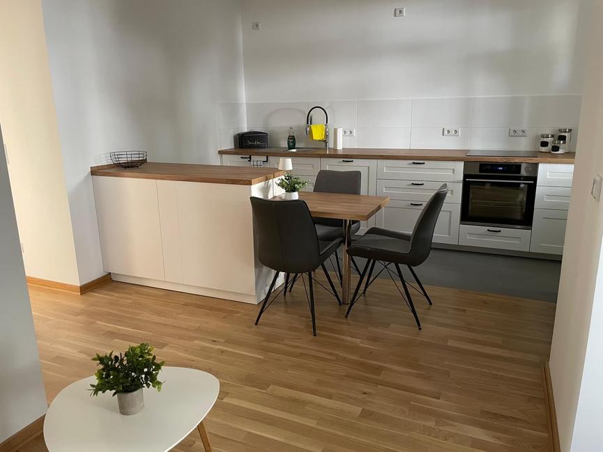 Bild 1 WG Zimmer in gemütlicher 2 Raum Wohnung