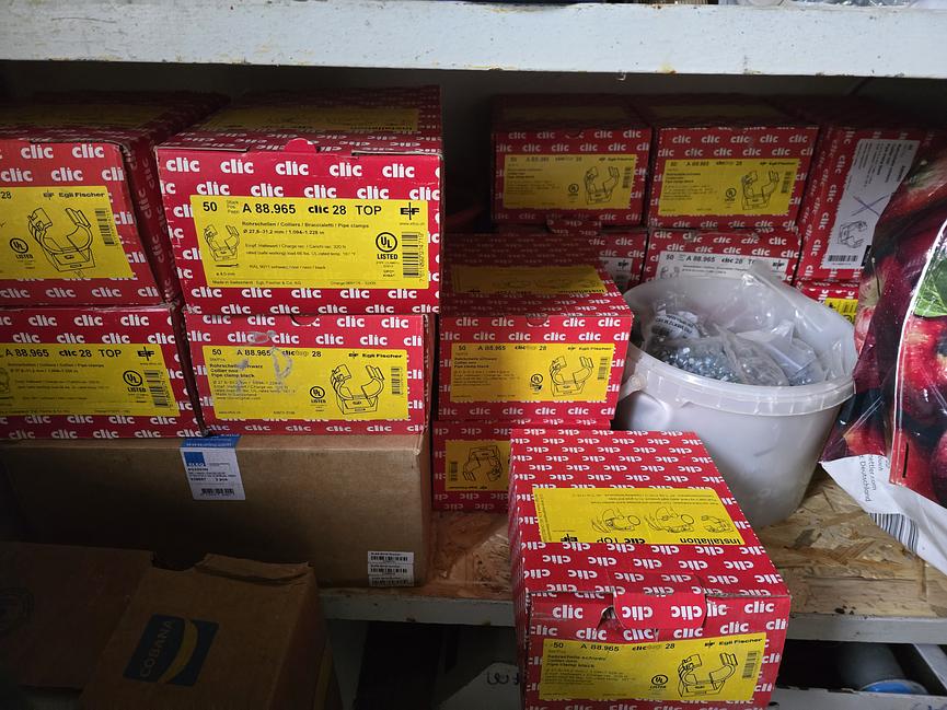 Bild 3 Biete verschiedene Sachen an