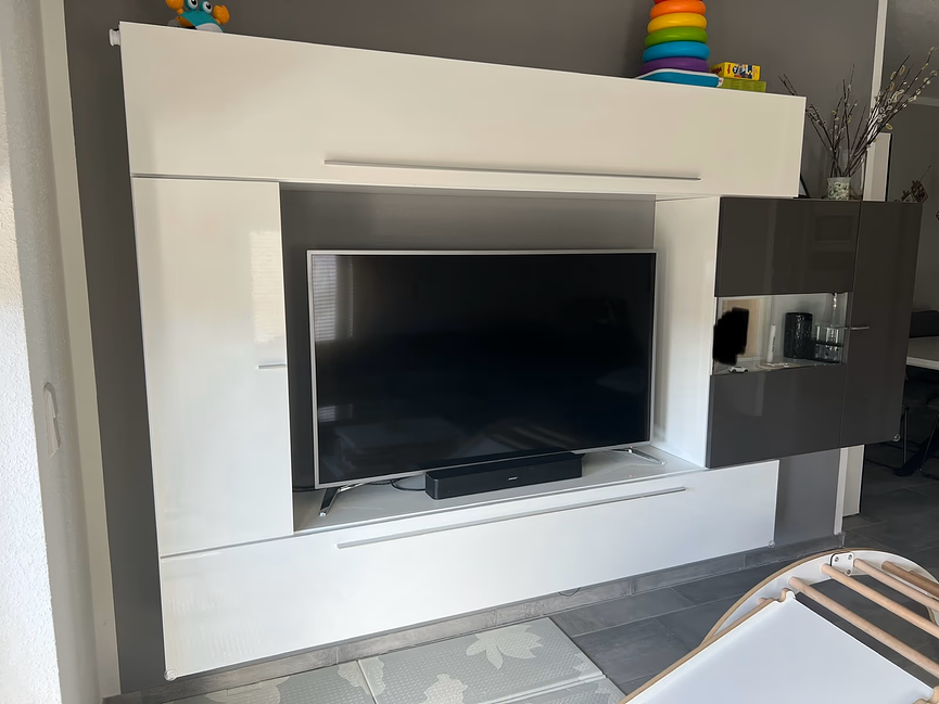 Bild 1 moderne Wohnwand / Wohnzimmerschrank