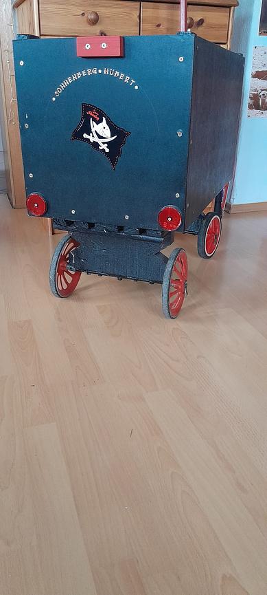 Bild 5 Handwagen Holz