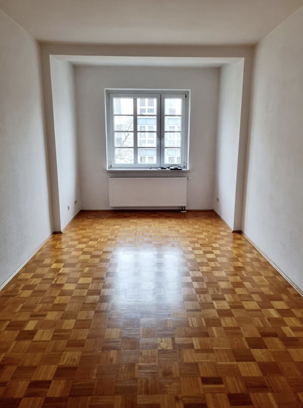 Bild 2 Neugründung 2er WG in schickem Altbau - Ponickaustr.