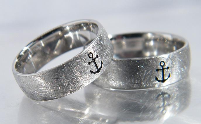 Bild 3 Individuelle Eheringe aus Ihrem Altgold- gefertigt in der Goldschmiede Manteufel