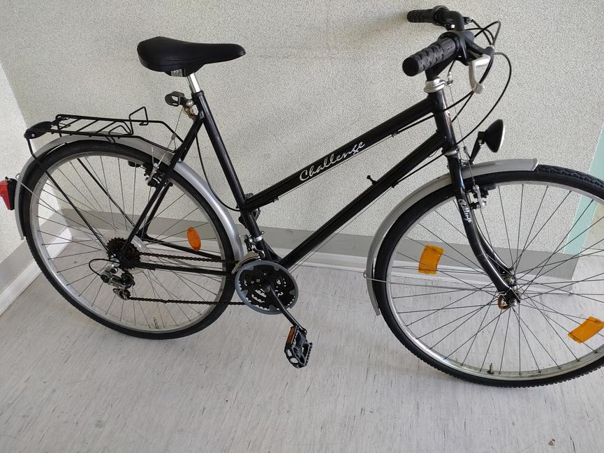 Bild 3 4 gute gebrauchte 28 Zoll Fahrräder abzugeben. Bis 30. Juni25. Kellerberäumumung