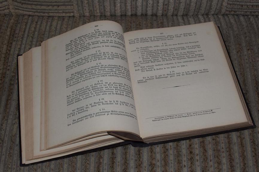 Bild 4 23 Bücher Reichs-Gesetzblatt um 1908