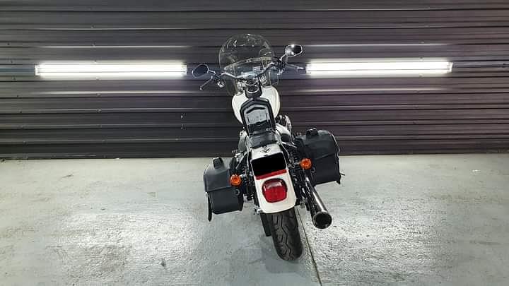 Bild 1 Harley Davidson 2003