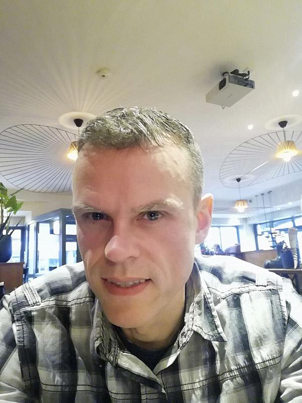 Bild 1 Sympathischer Mann sucht liebe Frau für gemeinsamen Neuanfang