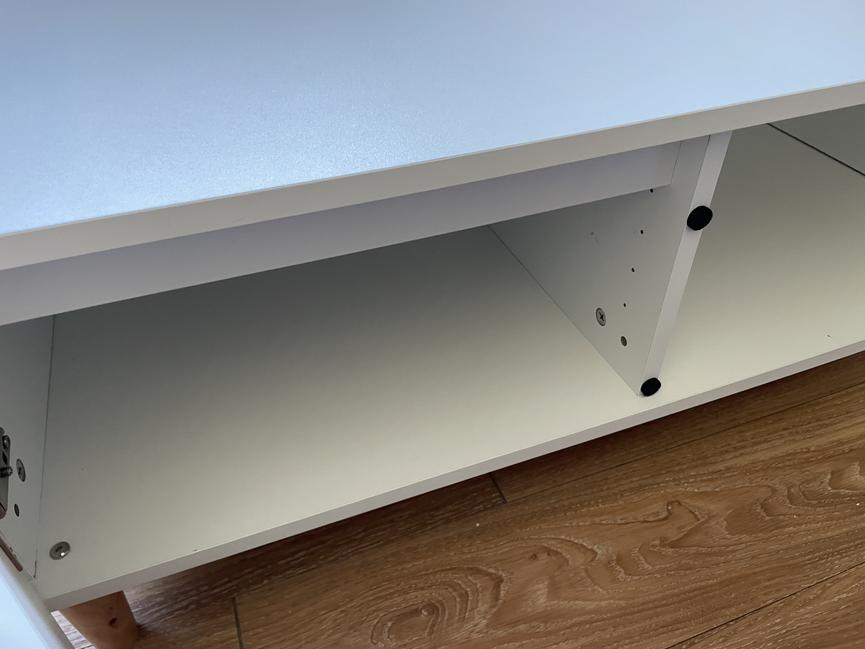 Bild 8 Couchtisch weiß zum Verkauf