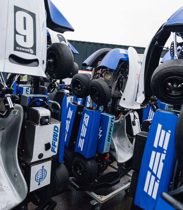 Bild 5 Wir suchen Mechaniker für Elektro-Rennkarts