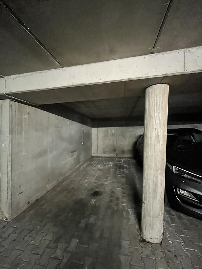 Bild 4 Tiefgaragenstellplatz Theodor-Heuss-Str. zu vermieten