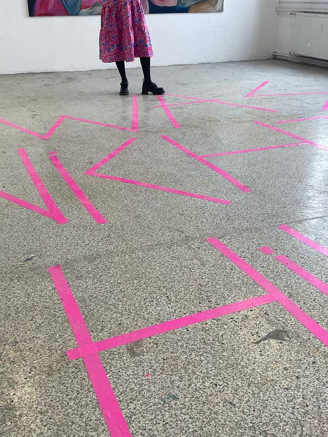 Bild 1 Suche Job als Lehrerin Deutsch & Kunst