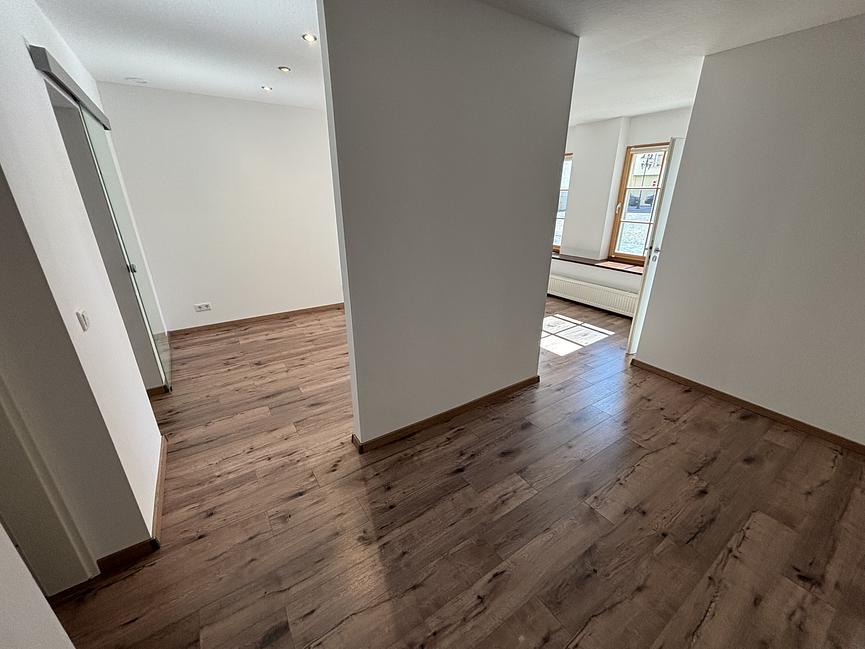 Bild 3 Helle Altstadtwohnung mit Einbauküche zu vermieten