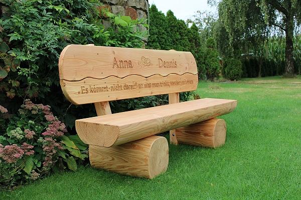Bild 12 Baumbank aus Lärchenholz. Holzbank. Gartenbank.
