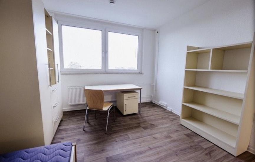 Bild 1 Wohnheim Zimmer