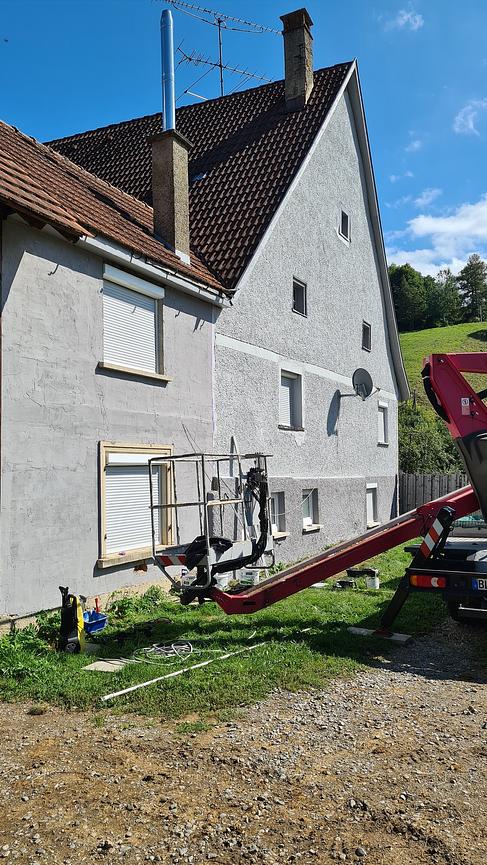 Bild 19 Maler Arb. Haus u. Holzfassade Klinker Dachüberstand Ortsgang Giebel Traufe