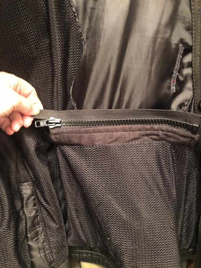 Bild 18 NEUWERTIG! AJS Herren Motorradjacke, Rindsleder, schwarz, Gr. 62