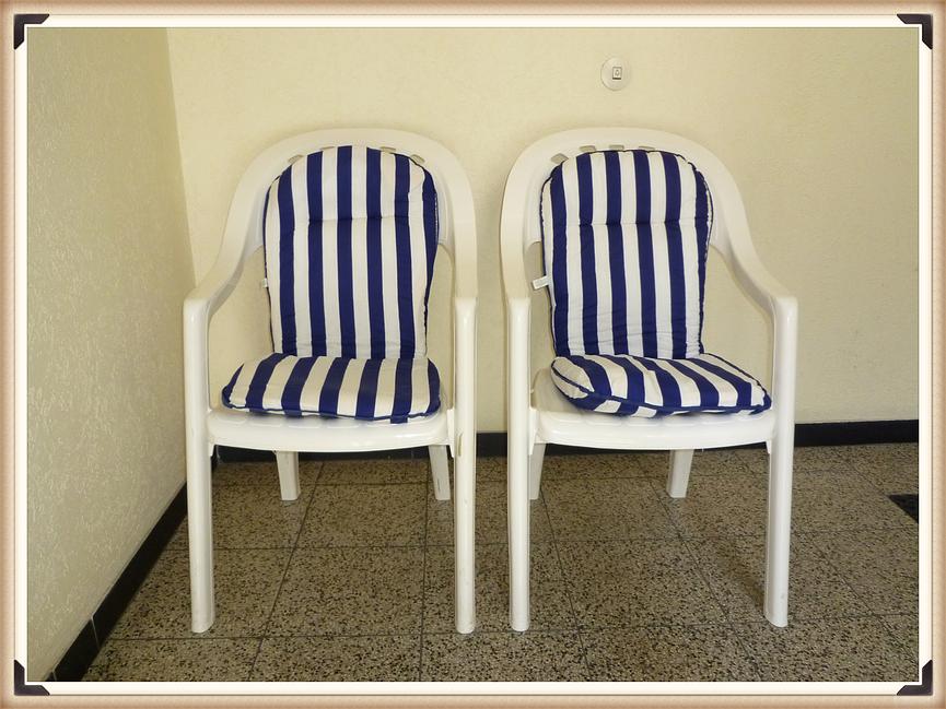 Bild 1 Polsterauflagen Hochlehner Kissen für Sessel Gartenstuhl 2 Stück Hocker Rückenle