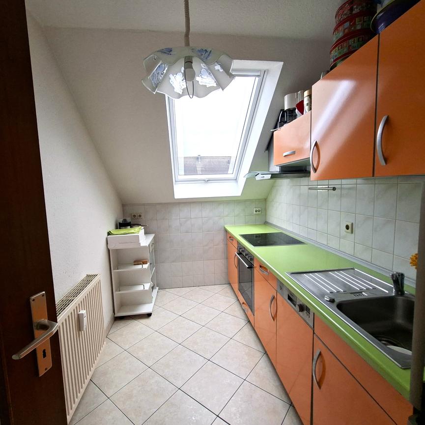 Bild 2 Möblierte 3-Raum-Dachgeschosswohnung in Chemnitz-Grüna zu vermieten