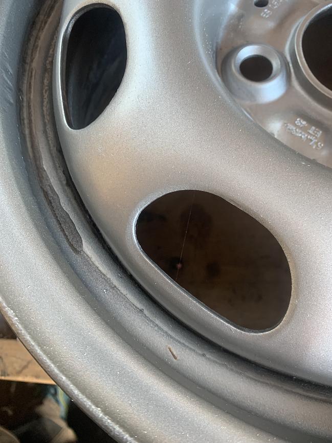 Bild 10 Hiermit biete ich Stahlfelgen 13 Zoll für den VW Polo 6N/Golf 3.