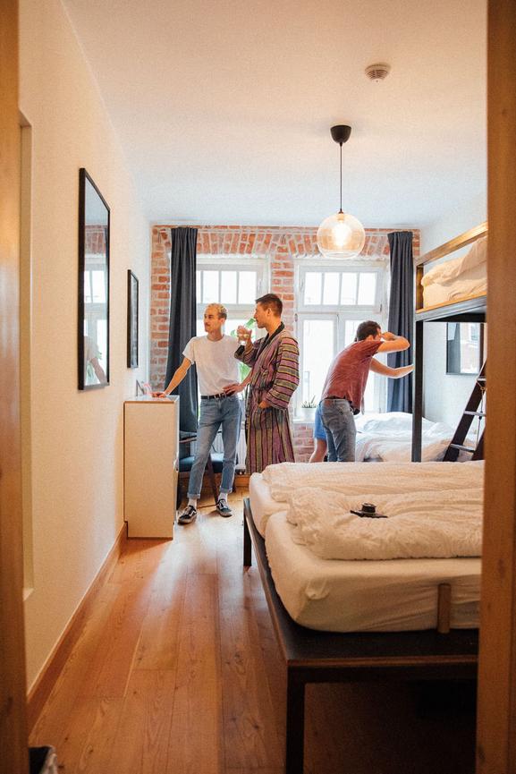 Bild 3 Hostel-Allrounder gesucht! 🛏️🍻