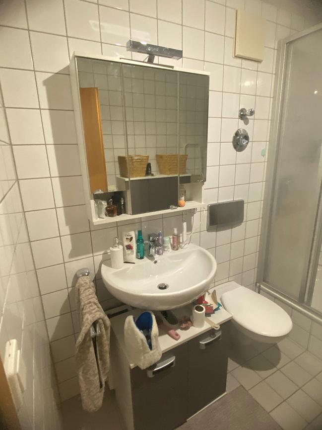 Bild 7 1-Raumwohnung, möbeliert