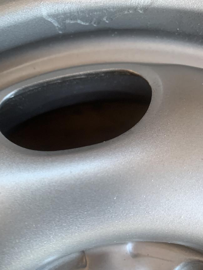 Bild 7 Hiermit biete ich Stahlfelgen 13 Zoll für den VW Polo 6N/Golf 3.