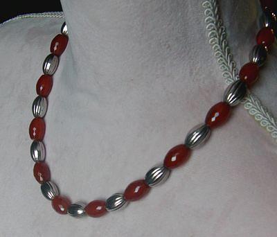 Bild 8 Edelsteincollier, Karneol mit Silberkugeln, 925 Silber