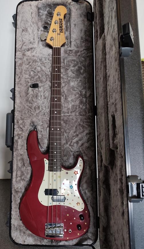 Bild 1 Verkaufe Yamaha Bass Attitude Plus in Rot