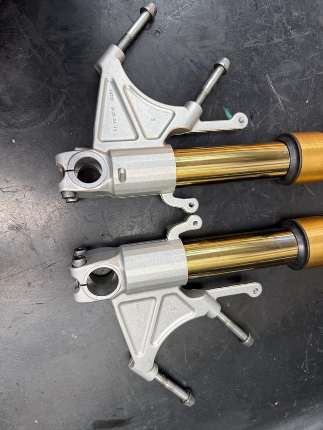 Bild 2 Ohlins FG335 Federgabel