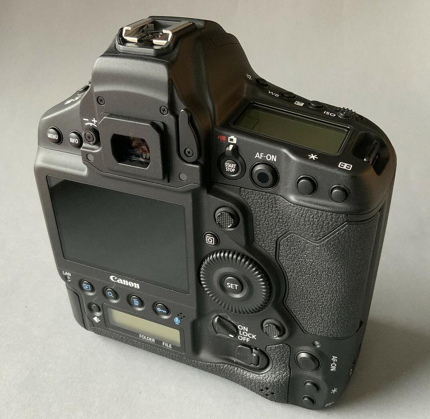 Bild 2 Canon EOS-1D X Mark III 20,1MP DSLR-Kamera 