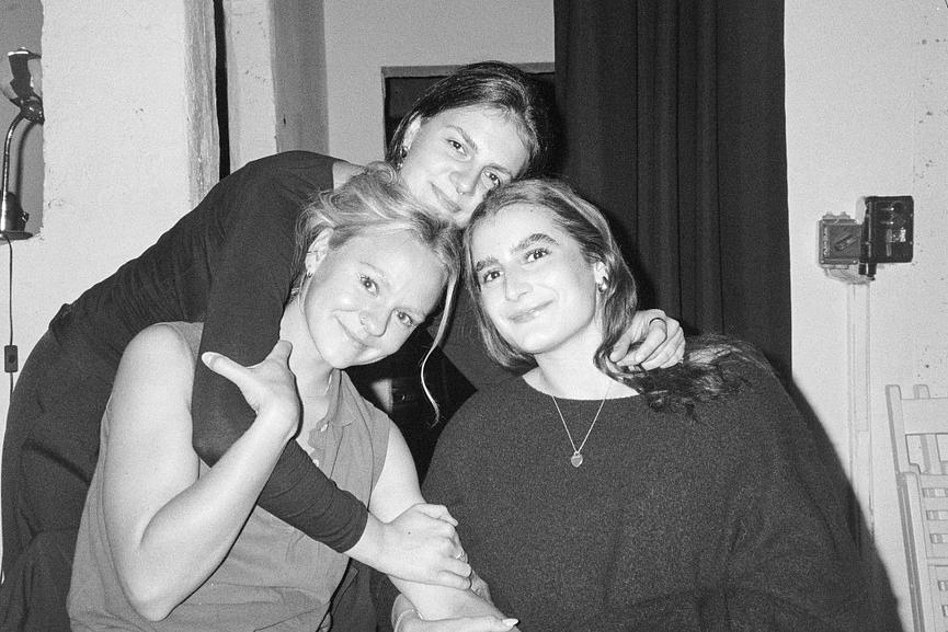 Bild 1 Drei Zimmer im Westen