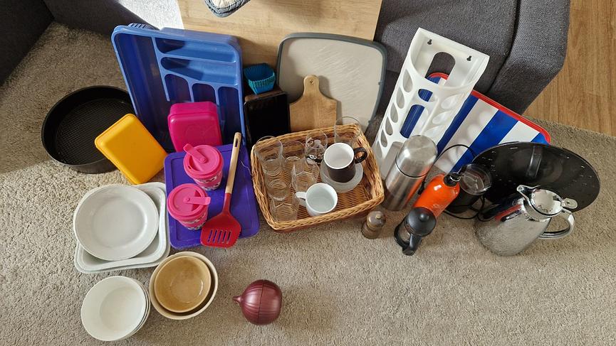 Bild 1 Starter Paket Küche mit vielen Teilen