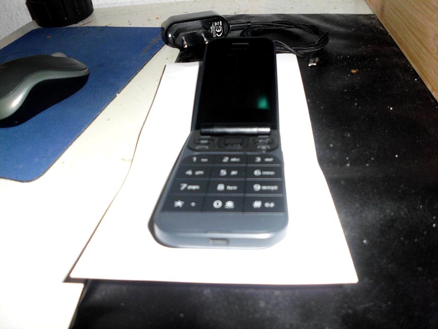Bild 1 Ich gebe ein unbenutztes Nokia 2720 Dual-Tasten-Handy mit 2Gin Schwarz ab.
