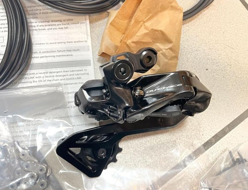 Bild 6 groupe complet Shimano Dura ACE Di2 R9270