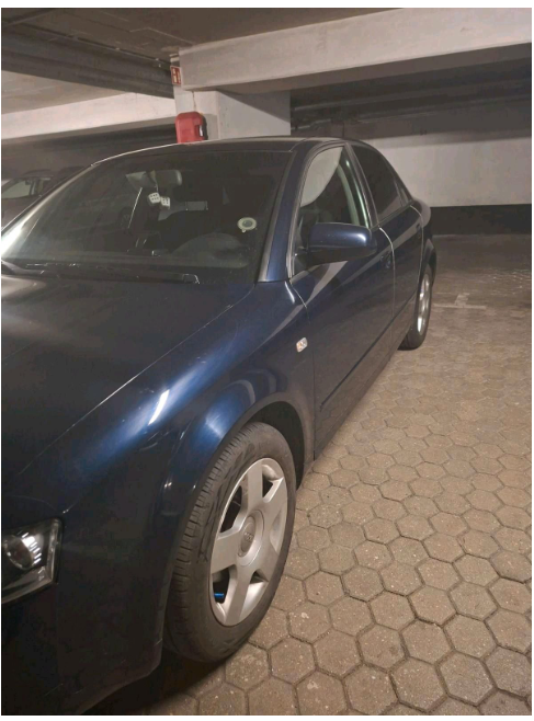 Bild 1 Audi A4 1.6 Bj 2003 Motor defekt VIELE EXTRAS